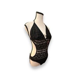 🆕 NWT Women’s L Black Crochet Cut Out One Piece Sexy Swimsuit